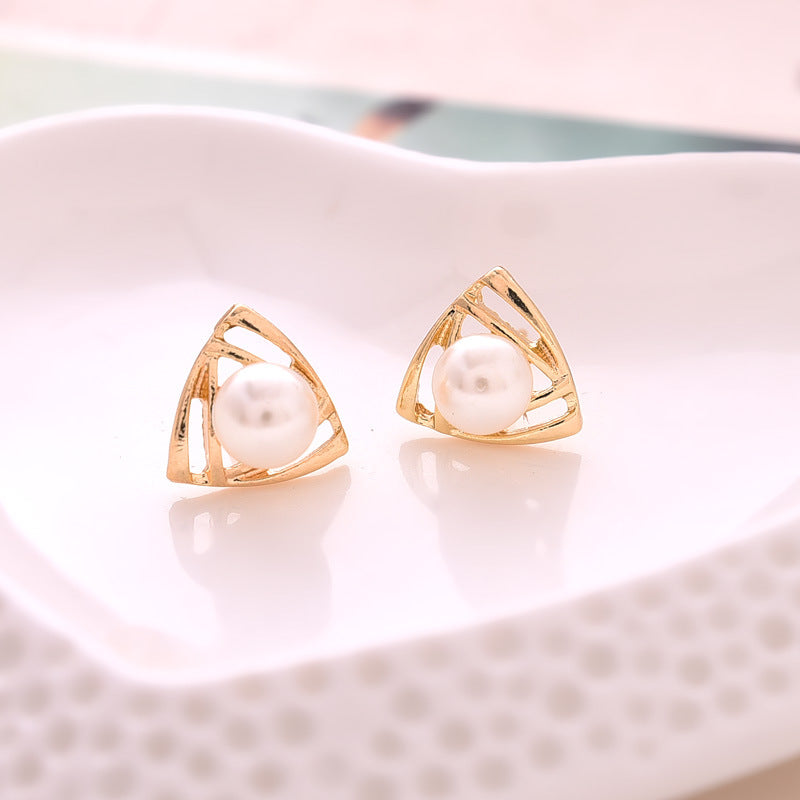 Minimalist Korean Pearl Triangle Stud Earrings
