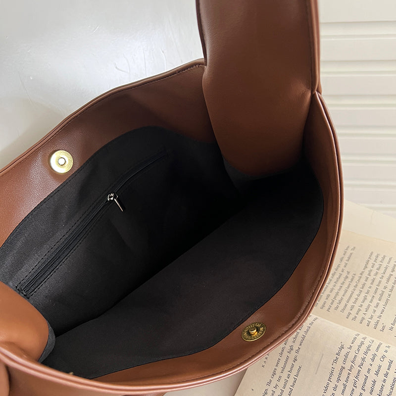 Minimalist Shoulder Bag in Matte Eco-Leather