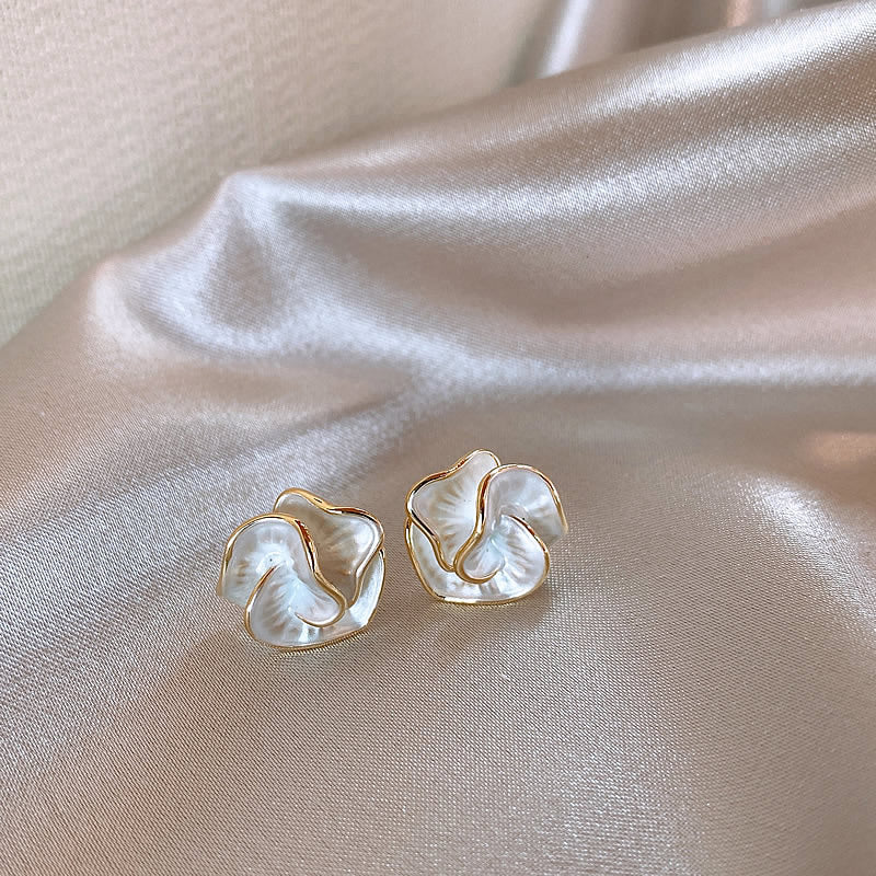 Pearl Flower Earrings