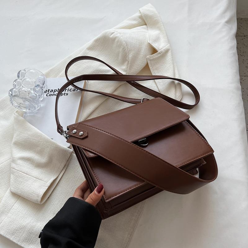 Marjorie Shoulder Bag in Premium Textured Leather