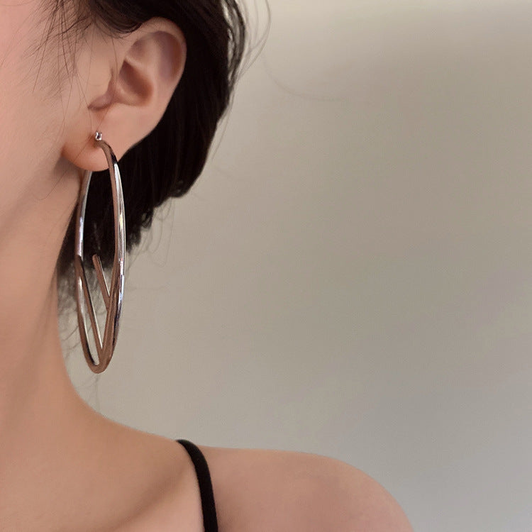 Oversized Bold Circle Statement Earrings