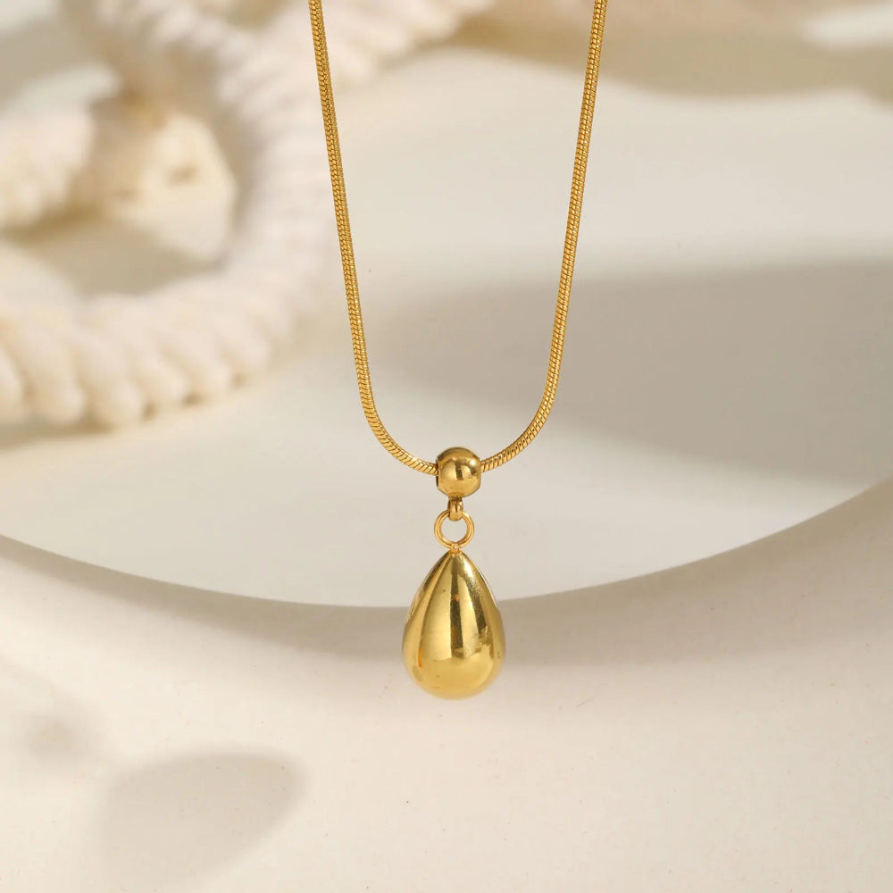 Pendant Classic Necklace