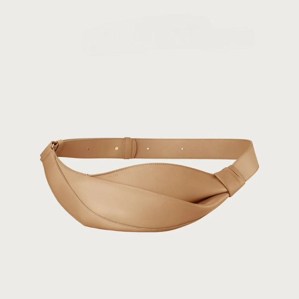 The Basic — by Lunéa Paris