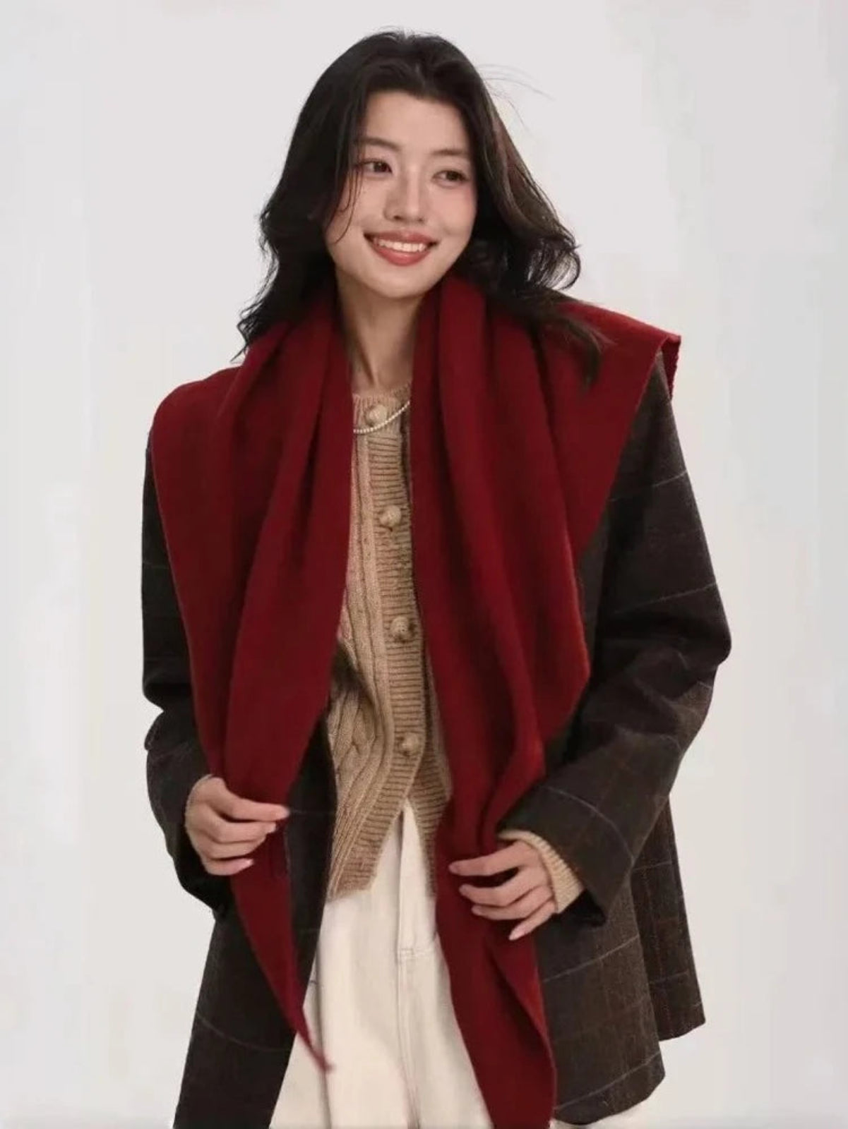 Lunéa Triangle Scarf